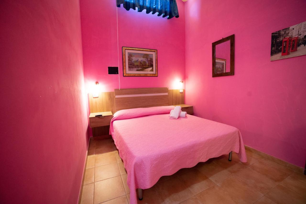 Bed and Breakfast Coppola Rossa Relax Vieste Exterior foto