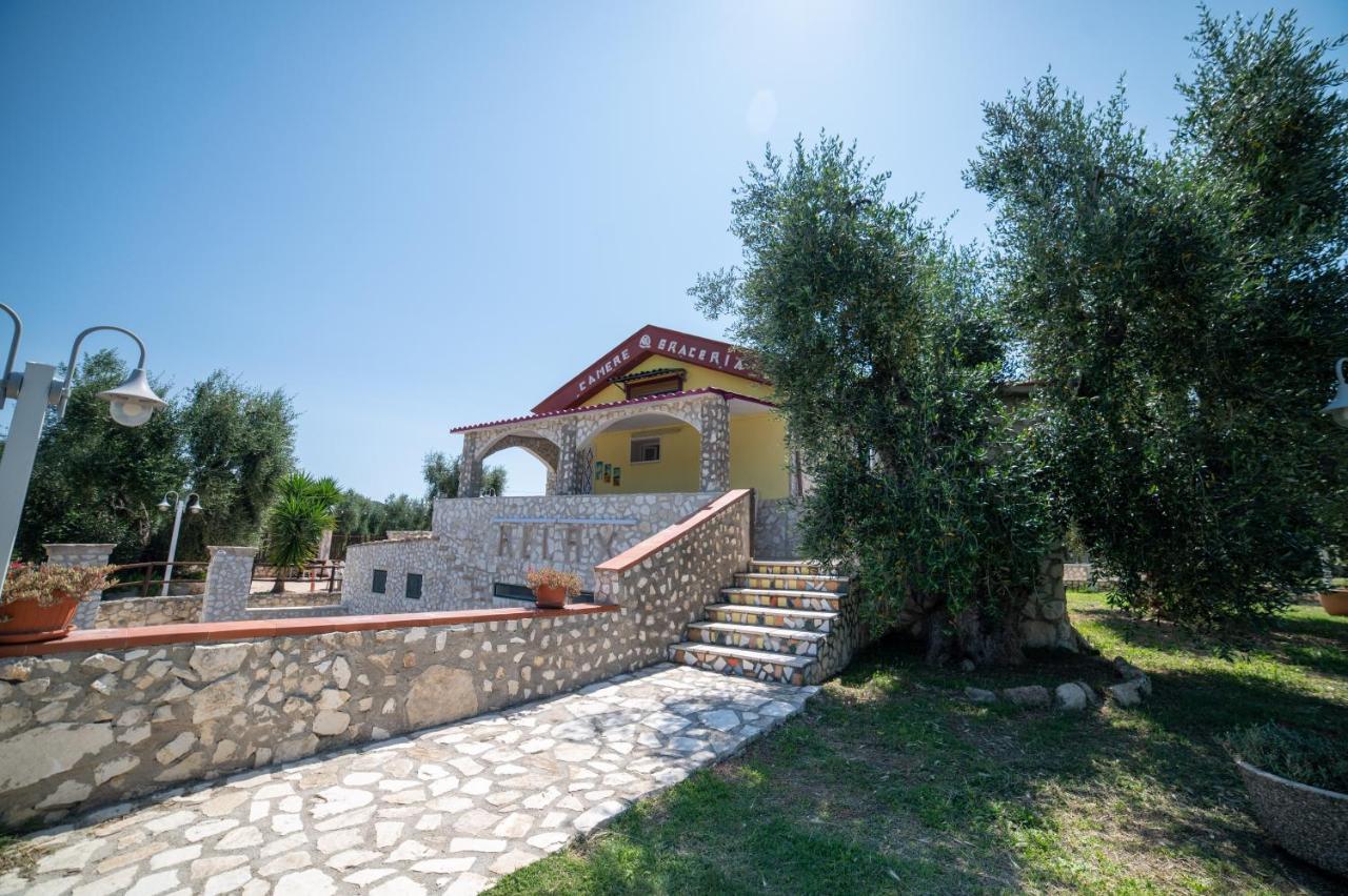 Bed and Breakfast Coppola Rossa Relax Vieste Exterior foto